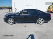 ✅ 2013 Volkswagen Passat SE • VIN: 1VWBN7A33DC064157 • Lot: 43586326. Listed on IAAI with 108,618 mi. Free auction sales archive from the USA and detailed vehicle history report at DreamBid. Image 15.