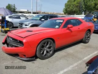 ✅ 2015 Dodge Challenger R/T • VIN: 2C3CDZAT2FH737093 • Lot: 67291373. Wystawiony na Copart z przebiegiem 81 147 mil. Bezpłatny archiwum sprzedaży aukcyjnych z USA i szczegółowy raport historii pojazdu na DreamBid. Zdjęcie 1.