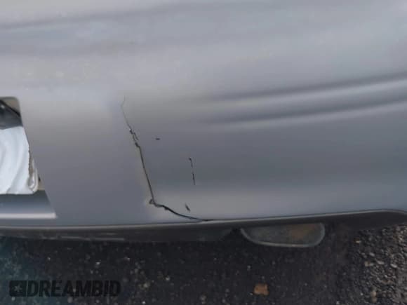 ✅ 2000 Pontiac Grand Prix GT • VIN: 1G2WP52K0YF327156 • Lot: 43697562. Listed on IAAI with 190,969 mi. Free auction sales archive from the USA and detailed vehicle history report at DreamBid. Image 6.