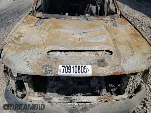 ✅ 2020 Chevrolet Silverado 2500HD Custom • VIN: 1GC4YME76LF336003 • Lot: 70910805. Wystawiony na Copart z przebiegiem Nie podano. Bezpłatny archiwum sprzedaży aukcyjnych z USA i szczegółowy raport historii pojazdu na DreamBid. Zdjęcie 11.