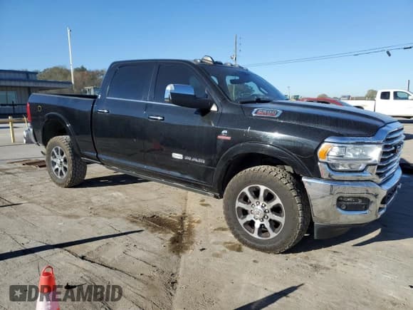 ✅ 2020 Ram 2500 Laramie Longhorn • VIN: 3C6UR5GLXLG223268 • Лот: 76683674. Опубликован ранее на Copart с пробегом 45 807 миль. Бесплатный доступ к архиву аукционных продаж из США и подробный отчёт об истории автомобиля на DreamBid. Изображение 4.