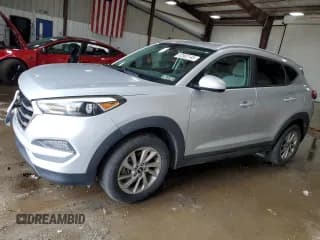 ✅ 2016 Hyundai Tucson SE • VIN: KM8J3CA41GU163902 • Лот: 82562145. Опубликован ранее на Copart с пробегом 92 828 миль. Бесплатный доступ к архиву аукционных продаж из США и подробный отчёт об истории автомобиля на DreamBid. Изображение 1.