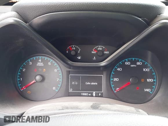 ✅ 2018 Chevrolet Colorado 2WD Work Truck • VIN: 1GCGSBEA9J1129890 • Lot: 42054763. Listed on IAAI with 118,962 mi. Free auction sales archive from the USA and detailed vehicle history report at DreamBid. Image 7.