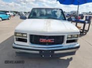 ✅ 1997 Chevrolet Silverado 1500 • VIN: 2GCEC19M3V1238008 • Lot: 82038375. Wystawiony na Copart z przebiegiem 290 520 mil. Bezpłatny archiwum sprzedaży aukcyjnych z USA i szczegółowy raport historii pojazdu na DreamBid. Zdjęcie 5.