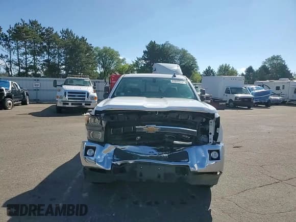 ✅ 2015 Chevrolet Silverado 2500HD LT • VIN: 1GC1KVEG1FF608567 • Лот: 83849915. Опубликован ранее на Copart с пробегом 117 070 миль. Бесплатный доступ к архиву аукционных продаж из США и подробный отчёт об истории автомобиля на DreamBid. Изображение 14.