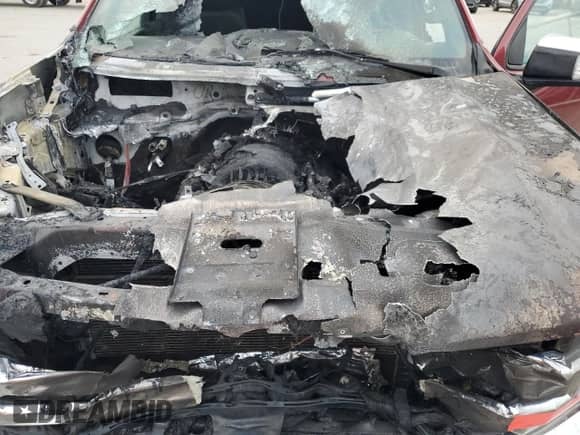 2021 Chevrolet Silverado 1500 LT z VIN 3GCUYDED5MG270002, wystawiony jako Copart lot #63198595 z przebiegiem Nie podano mil oraz Nie do naprawy • Non repairable. Historia ofert i sprzedaży dostępna na DreamBid. Obrazek 11.