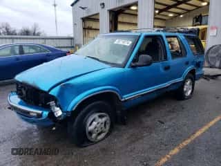1995 Chevrolet Blazer z VIN 1GNDT13W4S2154787, wystawiony jako Copart lot #85719274 z przebiegiem 167 242 mil mil oraz Nie do naprawy • Non repairable. Historia ofert i sprzedaży dostępna na DreamBid. Obrazek 1.