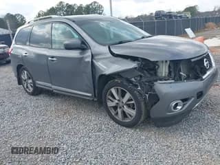 ✅ 2015 Nissan Pathfinder SV • VIN: 5N1AR2MN1FC625358 • Lot: 41516270. Listed on IAAI with 166,688 mi. Free auction sales archive from the USA and detailed vehicle history report at DreamBid. Image 1.