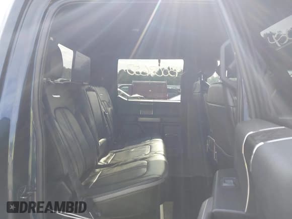 ✅ 2019 Ford F-250 XL • VIN: 1FT7W2BT2KEC57134 • Лот: 43003653. Опубликован ранее на IAAI с пробегом 683 657 миль. Бесплатный доступ к архиву аукционных продаж из США и подробный отчёт об истории автомобиля на DreamBid. Изображение 8.