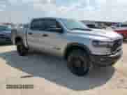 2025 Ram 1500 Rebel z VIN 1C6SRFLP5SN521500, wystawiony jako Copart lot #84731065 z przebiegiem 15 845 mil mil oraz Szkoda całkowita • Salvage title. Historia ofert i sprzedaży dostępna na DreamBid. Obrazek 4.