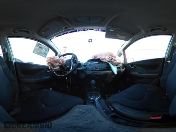 ✅ 2013 Honda Fit Sport • VIN: JHMGE8H51DC080183 • Лот: 42178982. Опубликован ранее на IAAI с пробегом 174 133 миль. Бесплатный доступ к архиву аукционных продаж из США и подробный отчёт об истории автомобиля на DreamBid. Изображение 18.