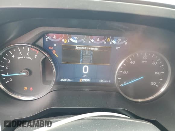 ✅ 2022 Ford Expedition Max XLT • VIN: 1FMJK1HT4NEA15626 • Lot: 89878765. Wystawiony na Copart z przebiegiem 31 903 mil. Bezpłatny archiwum sprzedaży aukcyjnych z USA i szczegółowy raport historii pojazdu na DreamBid. Zdjęcie 9.