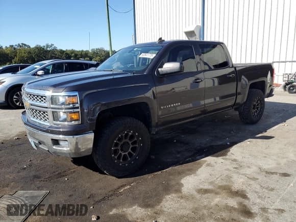 ✅ 2015 Chevrolet Silverado 1500 LT • VIN: 3GCPCREC6FG184765 • Лот: 92641775. Опубликован ранее на Copart с пробегом 343 917 миль. Бесплатный доступ к архиву аукционных продаж из США и подробный отчёт об истории автомобиля на DreamBid. Изображение 1.