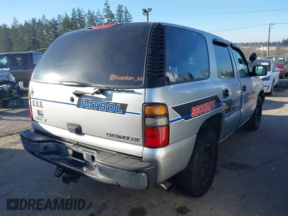 ✅ 2005 Chevrolet Tahoe Police • VIN: 1GNEC13Z95R205193 • Лот: 41361544. Опубликован ранее на IAAI с пробегом 156 547 миль. Бесплатный доступ к архиву аукционных продаж из США и подробный отчёт об истории автомобиля на DreamBid. Изображение 4.