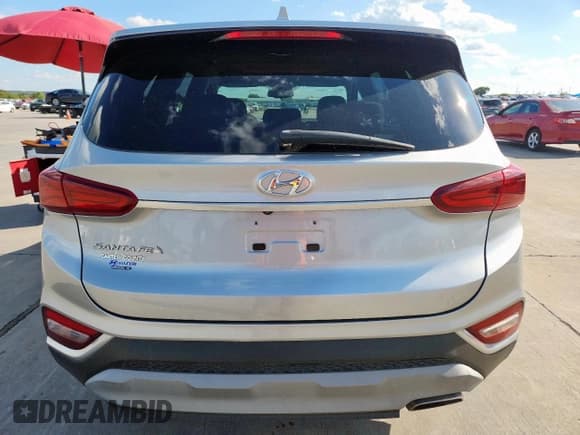 ✅ 2020 Hyundai Santa Fe SEL • VIN: 5NMS33AD1LH187529 • Lot: 82090715. Wystawiony na Copart z przebiegiem 72 501 mil. Bezpłatny archiwum sprzedaży aukcyjnych z USA i szczegółowy raport historii pojazdu na DreamBid. Zdjęcie 6.