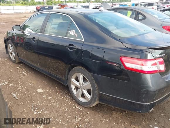 ✅ 2010 Toyota Camry • VIN: 4T1BF3EK1AU051712 • Lot: 42679602. Listed on IAAI with 242,529 mi. Free auction sales archive from the USA and detailed vehicle history report at DreamBid. Image 3.