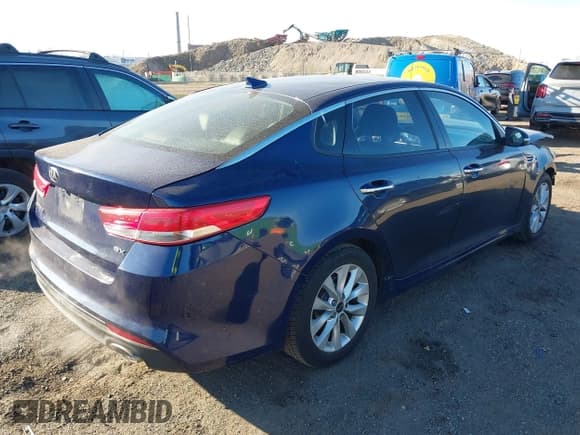 ✅ 2016 Kia Optima EX • VIN: 5XXGU4L31GG053539 • Lot: 43700932. Listed on IAAI with 208,618 mi. Free auction sales archive from the USA and detailed vehicle history report at DreamBid. Image 4.