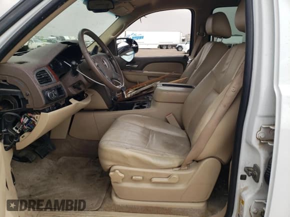 ✅ 2010 GMC Yukon SLT • VIN: 1GKUCCE0XAR284709 • Lot: 47843635. Listed on Copart with 194,867 mi. Free auction sales archive from the USA and detailed vehicle history report at DreamBid. Image 7.