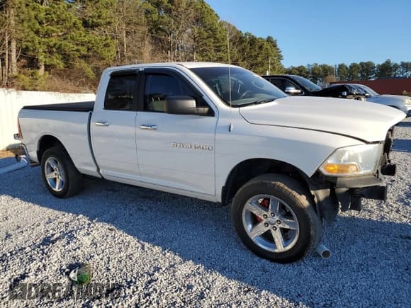 ✅ 2011 Ram 1500 ST • VIN: 1D7RV1GP8BS638950 • Лот: 41659675. Опубликован ранее на Copart с пробегом 178 276 миль. Бесплатный доступ к архиву аукционных продаж из США и подробный отчёт об истории автомобиля на DreamBid. Изображение 4.