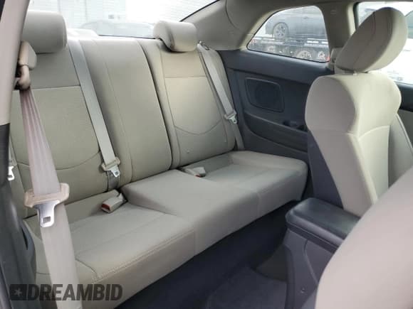 ✅ 2012 Kia Forte EX • VIN: KNAFU6A27C5481242 • Lot: 92584105. Listed on Copart with 91,839 mi. Free auction sales archive from the USA and detailed vehicle history report at DreamBid. Image 10.