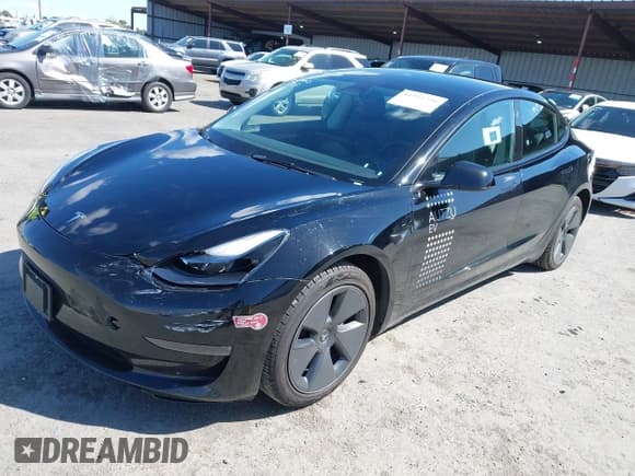 ✅ 2023 Tesla Model 3 • VIN: 5YJ3E1EA0PF456890 • Lot: 41922256. Wystawiony na IAAI z przebiegiem 68 138 mil. Bezpłatny archiwum sprzedaży aukcyjnych z USA i szczegółowy raport historii pojazdu na DreamBid. Zdjęcie 17.