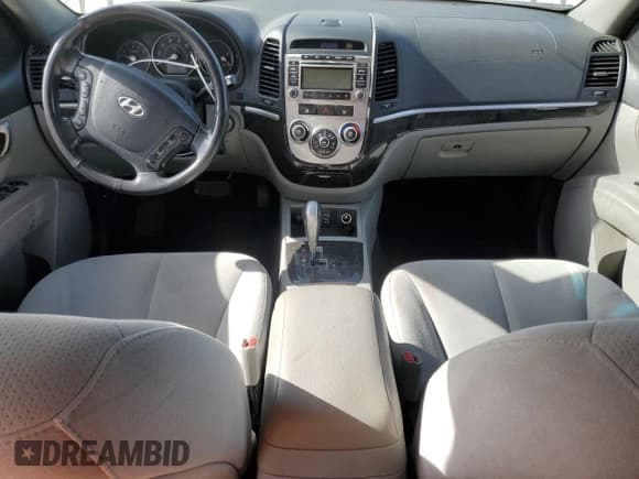 ✅ 2009 Hyundai Santa Fe Limited • VIN: 5NMSH73E99H263005 • Lot: 90715035. Wystawiony na Copart z przebiegiem 235 984 mil. Bezpłatny archiwum sprzedaży aukcyjnych z USA i szczegółowy raport historii pojazdu na DreamBid. Zdjęcie 8.