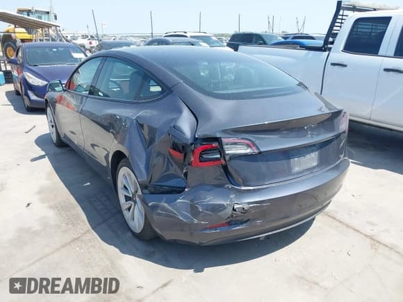 ✅ 2023 Tesla Model 3 • VIN: 5YJ3E1EA3PF429053 • Lot: 43148504. Wystawiony na IAAI z przebiegiem 57 461 mil. Bezpłatny archiwum sprzedaży aukcyjnych z USA i szczegółowy raport historii pojazdu na DreamBid. Zdjęcie 3.