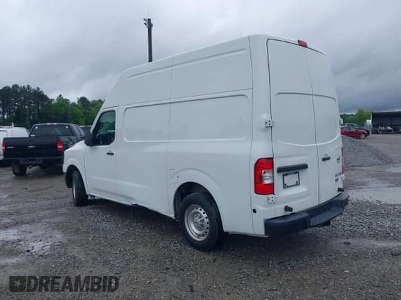 ✅ 2016 Nissan NV Cargo S • VIN: 1N6BF0LY2GN806750 • Lot: 42176037. Listed on IAAI with 173,846 mi. Free auction sales archive from the USA and detailed vehicle history report at DreamBid. Image 3.