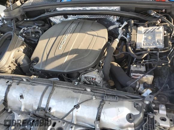 ✅ 2021 Porsche Macan • VIN: WP1AA2A58MLB12927 • Lot: 70175985. Wystawiony na Copart z przebiegiem 14 112 mil. Bezpłatny archiwum sprzedaży aukcyjnych z USA i szczegółowy raport historii pojazdu na DreamBid. Zdjęcie 11.