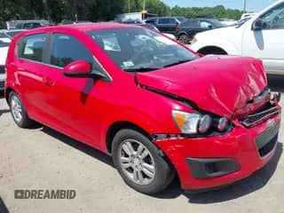 2013 Chevrolet Sonic LT with VIN 1G1JC6SG8D4206926, listed as a IAAI auction lot 42927136 with 116,885 mi miles and . Bid and sale history available at DreamBid. Image 1.