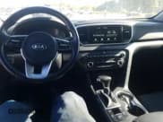 ✅ 2022 Kia Sportage EX • VIN: KNDPNCAC9N7023317 • Lot: 70731905. Listed on Copart with 46,730 mi. Free auction sales archive from the USA and detailed vehicle history report at DreamBid. Image 8.