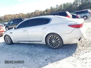 ✅ 2016 Kia K900 Luxury • VIN: KNALW4D46G6031208 • Lot: 82175304. Wystawiony na Copart z przebiegiem 120 557 mil. Bezpłatny archiwum sprzedaży aukcyjnych z USA i szczegółowy raport historii pojazdu na DreamBid. Zdjęcie 2.