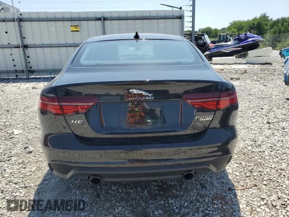 ✅ 2020 Jaguar XE S • VIN: SAJAJ4FX9LCP63913 • Lot: 65034603. Wystawiony na Copart z przebiegiem 57 022 mil. Bezpłatny archiwum sprzedaży aukcyjnych z USA i szczegółowy raport historii pojazdu na DreamBid. Zdjęcie 6.