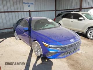 ✅ 2024 Hyundai Elantra SEL • VIN: KMHLM4DG8RU794523 • Лот: 40646270. Опубликован ранее на IAAI с пробегом 2 932 миль. Бесплатный доступ к архиву аукционных продаж из США и подробный отчёт об истории автомобиля на DreamBid. Изображение 1.