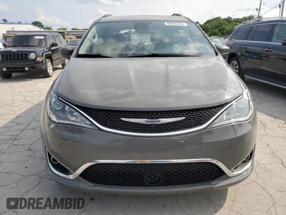 ✅ 2020 Chrysler Pacifica Touring L Plus • VIN: 2C4RC1EG7LR224192 • Lot: 58560245. Listed on Copart with 108,064 mi. Free auction sales archive from the USA and detailed vehicle history report at DreamBid. Image 5.