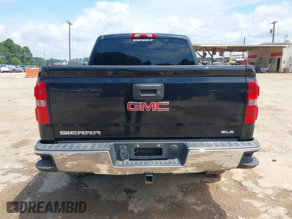 ✅ 2017 GMC Sierra 1500 SLE • VIN: 3GTP1MEC4HG210307 • Lot: 43058111. Listed on IAAI with 122,621 mi. Free auction sales archive from the USA and detailed vehicle history report at DreamBid. Image 6.