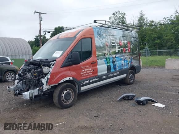 ✅ 2023 Ford Transit Cargo • VIN: 1FTBR1C81PKA29611 • Лот: 42592803. Опубликован ранее на IAAI с пробегом 30 029 миль. Бесплатный доступ к архиву аукционных продаж из США и подробный отчёт об истории автомобиля на DreamBid. Изображение 2.