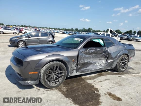 ✅ 2022 Dodge Challenger R/T Scat Pack Widebody • VIN: 2C3CDZFJ3NH226787 • Lot: 66760885. Wystawiony na Copart z przebiegiem 45 113 mil. Bezpłatny archiwum sprzedaży aukcyjnych z USA i szczegółowy raport historii pojazdu na DreamBid. Zdjęcie 1.