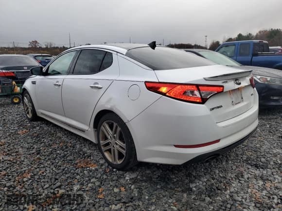 ✅ 2013 Kia Optima SX • VIN: 5XXGR4A62DG190631 • Lot: 91826715. Listed on Copart with 113,585 mi. Free auction sales archive from the USA and detailed vehicle history report at DreamBid. Image 2.