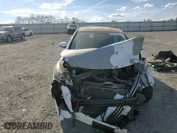 2016 Hyundai Sonata SE z VIN 5NPE24AF5GH398071, wystawiony jako Copart lot #84771695 z przebiegiem Nie podano mil oraz Nie do naprawy • Non repairable. Historia ofert i sprzedaży dostępna na DreamBid. Obrazek 13.
