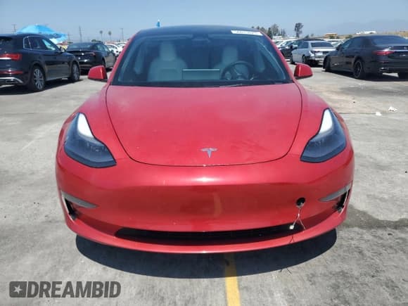 ✅ 2023 Tesla Model 3 • VIN: 5YJ3E1EA5PF514198 • Lot: 56013625. Wystawiony na Copart z przebiegiem 65 049 mil. Bezpłatny archiwum sprzedaży aukcyjnych z USA i szczegółowy raport historii pojazdu na DreamBid. Zdjęcie 5.