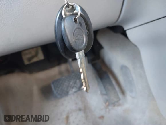 ✅ 2008 Chevrolet HHR LT • VIN: 3GNCA23D48S660980 • Lot: 41599233. Listed on IAAI with 197,424 mi. Free auction sales archive from the USA and detailed vehicle history report at DreamBid. Image 11.