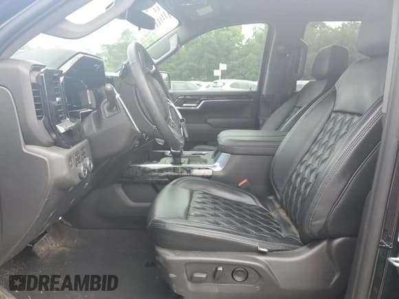 ✅ 2023 Chevrolet Silverado 1500 RST • VIN: 3GCUDEEL5PG283541 • Lot: 64643075. Wystawiony na Copart z przebiegiem 27 118 mil. Bezpłatny archiwum sprzedaży aukcyjnych z USA i szczegółowy raport historii pojazdu na DreamBid. Zdjęcie 7.