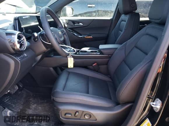 2025 Chevrolet Equinox AWD LT с VIN 3GNAXPEG3SL283215, выставлен на аукционе Copart как лот 52561765 с пробегом 1 075 миль миль и На запчасти • Non repairable. История ставок и продаж доступна на DreamBid. Изображение 7.