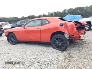 ✅ 2022 Dodge Challenger GT • VIN: 2C3CDZKG6NH165607 • Lot: 74757454. Wystawiony na Copart z przebiegiem 50 536 mil. Bezpłatny archiwum sprzedaży aukcyjnych z USA i szczegółowy raport historii pojazdu na DreamBid. Zdjęcie 2.