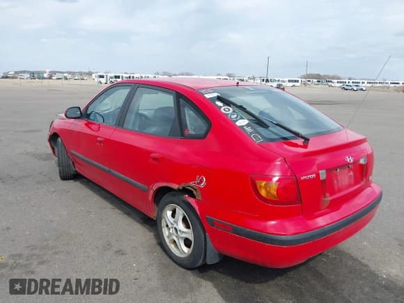 ✅ 2002 Hyundai Elantra GT • VIN: KMHDN55D72U062238 • Lot: 41914104. Wystawiony na IAAI z przebiegiem 189 525 mil. Bezpłatny archiwum sprzedaży aukcyjnych z USA i szczegółowy raport historii pojazdu na DreamBid. Zdjęcie 3.