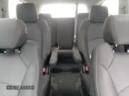 ✅ 2015 Chevrolet Traverse LT • VIN: 1GNKRGKD6FJ379670 • Lot: 60660374. Wystawiony na Copart z przebiegiem 137 662 mil. Bezpłatny archiwum sprzedaży aukcyjnych z USA i szczegółowy raport historii pojazdu na DreamBid. Zdjęcie 10.