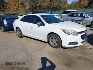 2015 Chevrolet Malibu LT z VIN 1G11C5SL8FF156219, wystawiony jako IAAI lot #43628876 z przebiegiem 142 664 mil mil oraz . Historia ofert i sprzedaży dostępna na DreamBid. Obrazek 1.