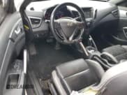 ✅ 2016 Hyundai Veloster Turbo R-Spec • VIN: KMHTC6AE6GU269104 • Lot: 85361834. Wystawiony na Copart z przebiegiem 136 000 mil. Bezpłatny archiwum sprzedaży aukcyjnych z USA i szczegółowy raport historii pojazdu na DreamBid. Zdjęcie 8.