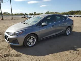 2019 Chevrolet Cruze LT with VIN 1G1BE5SM7K7135566, listed as a Copart auction lot 85298165 with 120,118 mi miles and Clean title. Bid and sale history available at DreamBid. Image 1.